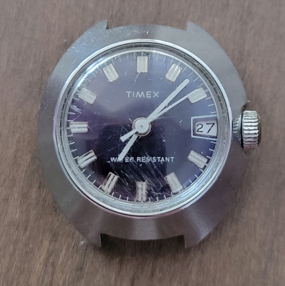 Timex manual watch - Picture 3 of 3
